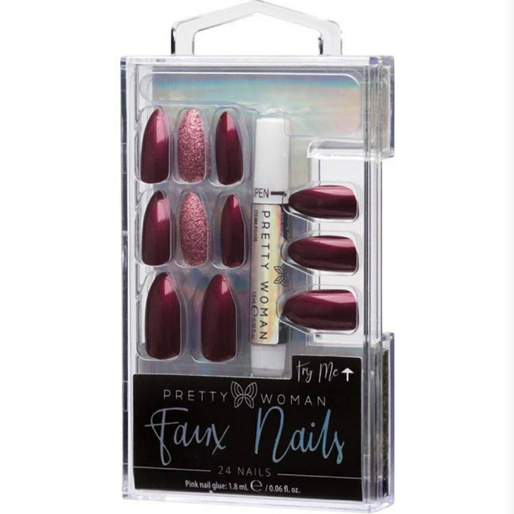 Pretty woman faux nails